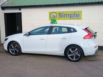 Used Volvo V40 2014 for sale - 77793619: Photo