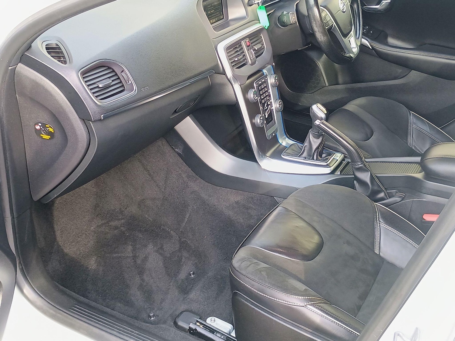 Used Volvo V40 for sale - 77793619: Photo 7