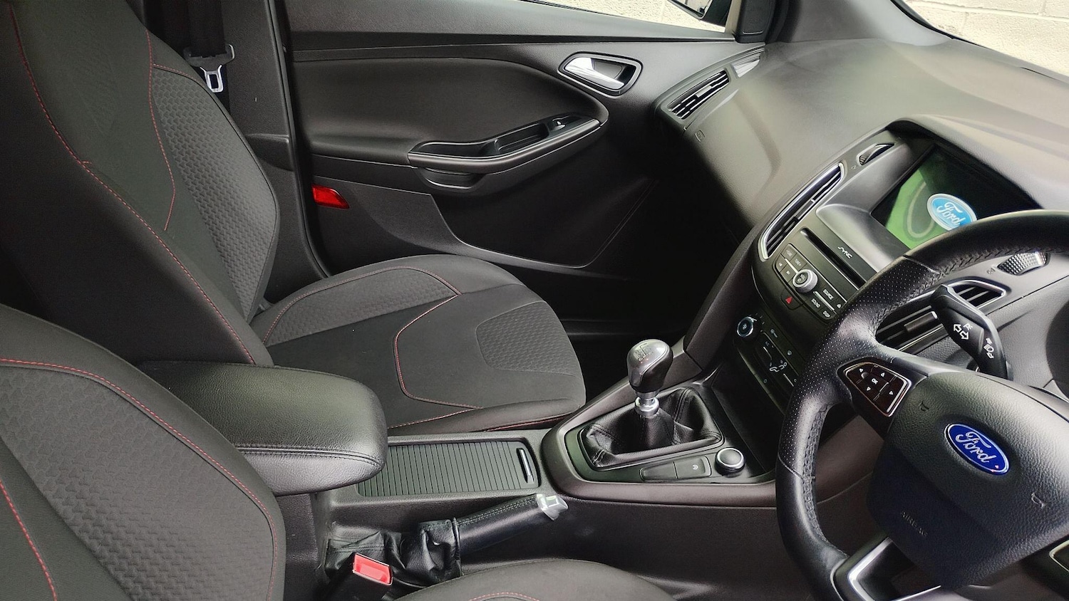 Used Ford Focus 2017 for sale - 78072061: Photo 10