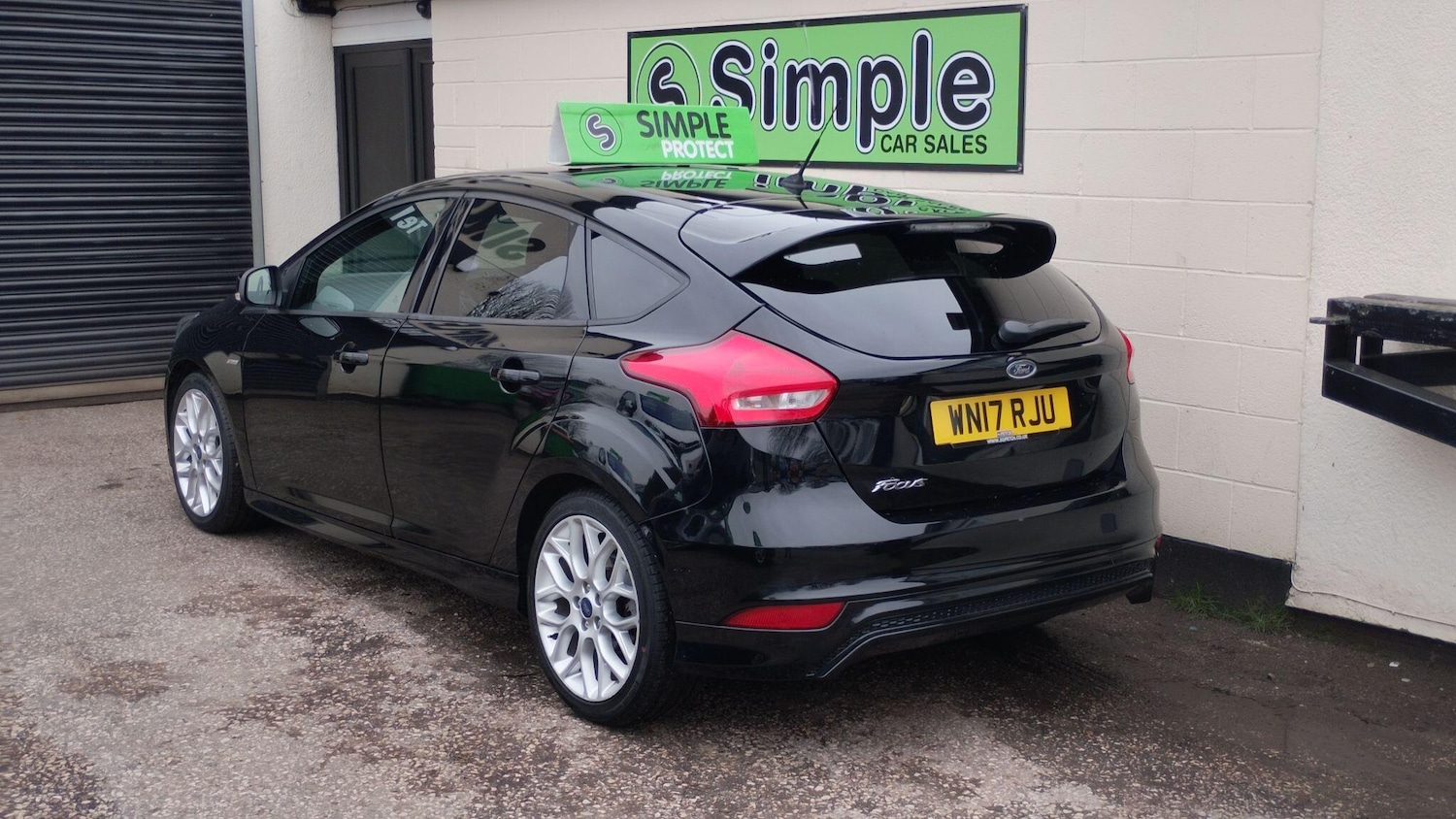 Used Ford Focus 2017 for sale - 78072061: Photo 3