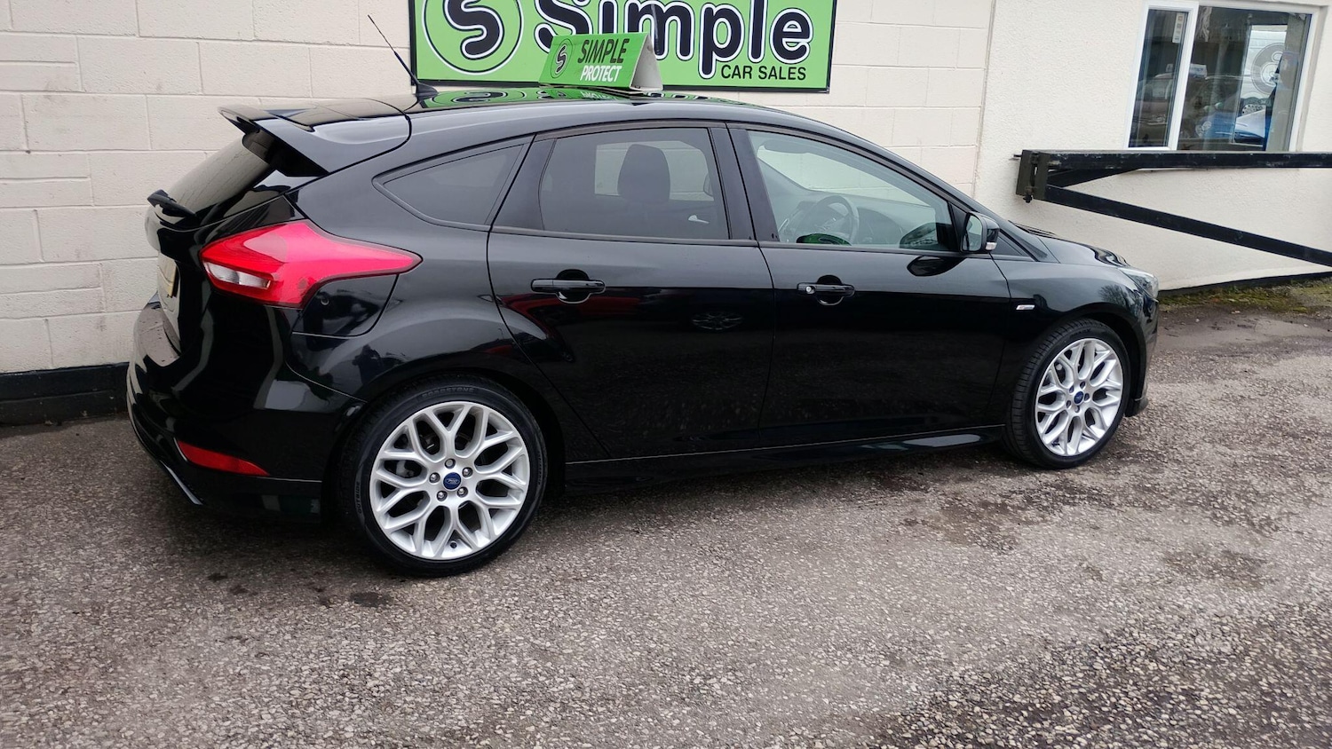 Used Ford Focus 2017 for sale - 78072061: Photo 7