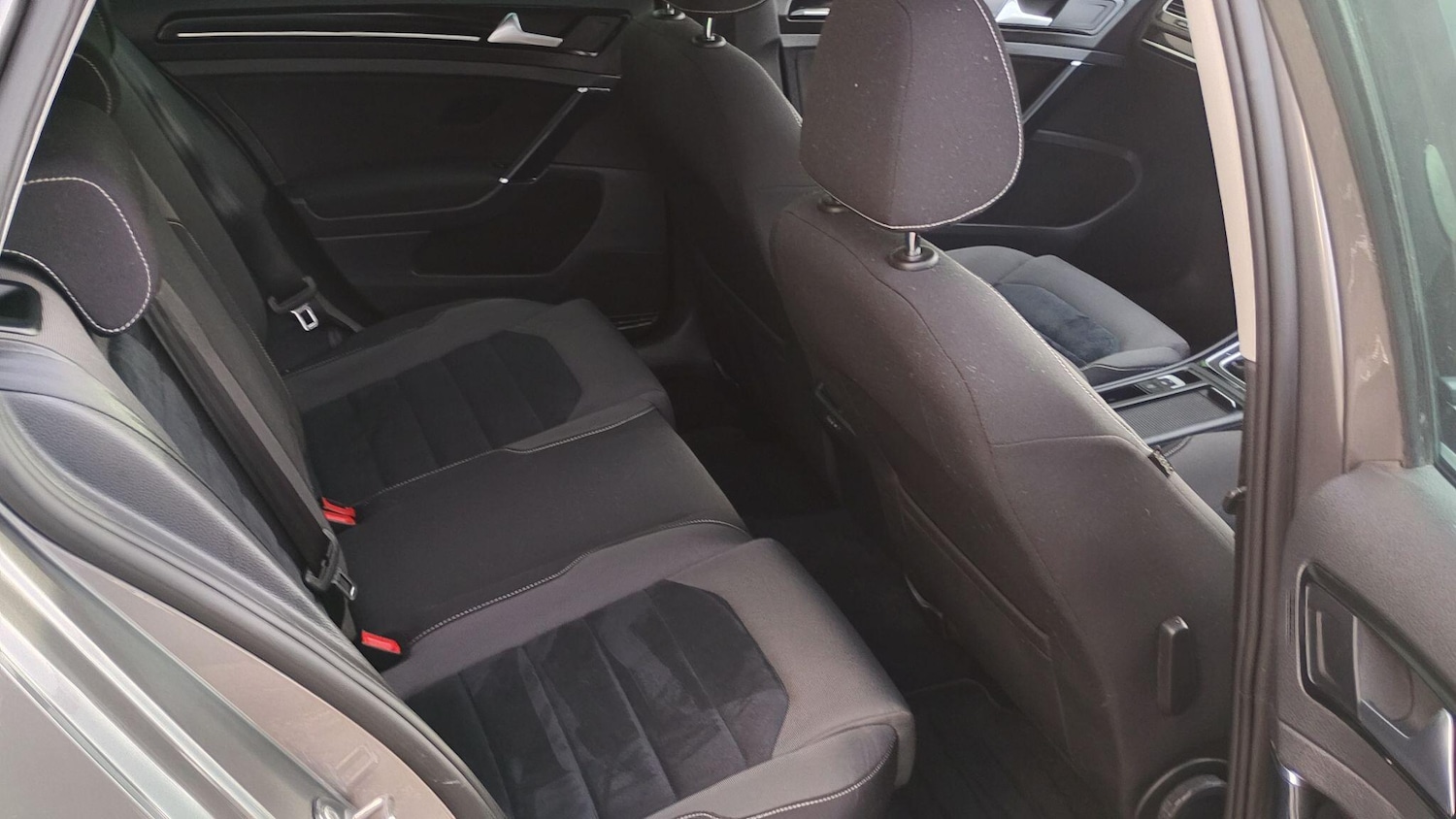 Used Volkswagen Golf 2016 for sale - 77993502: Photo 10