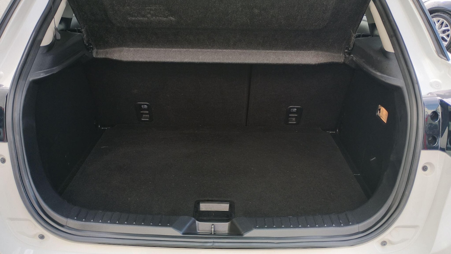 Used Mazda CX-3 2016 for sale - 78185521: Photo 12