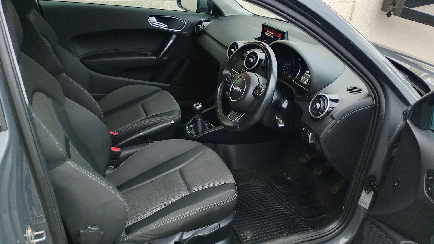 Used Audi A1 for sale - 76913336: Photo 8