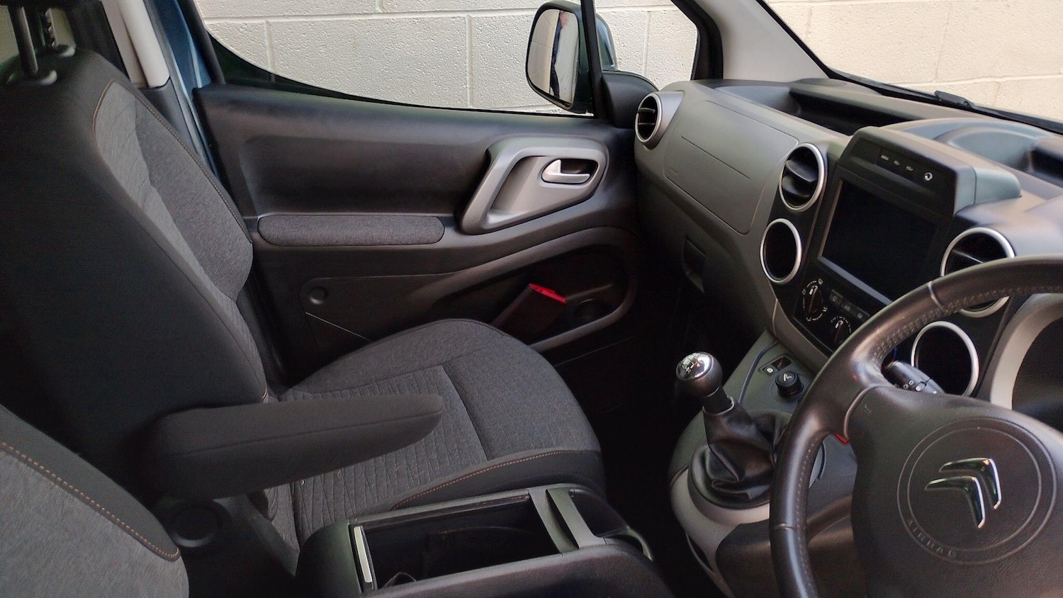 Used Citroen Berlingo 2015 for sale - 76781030: Photo 6