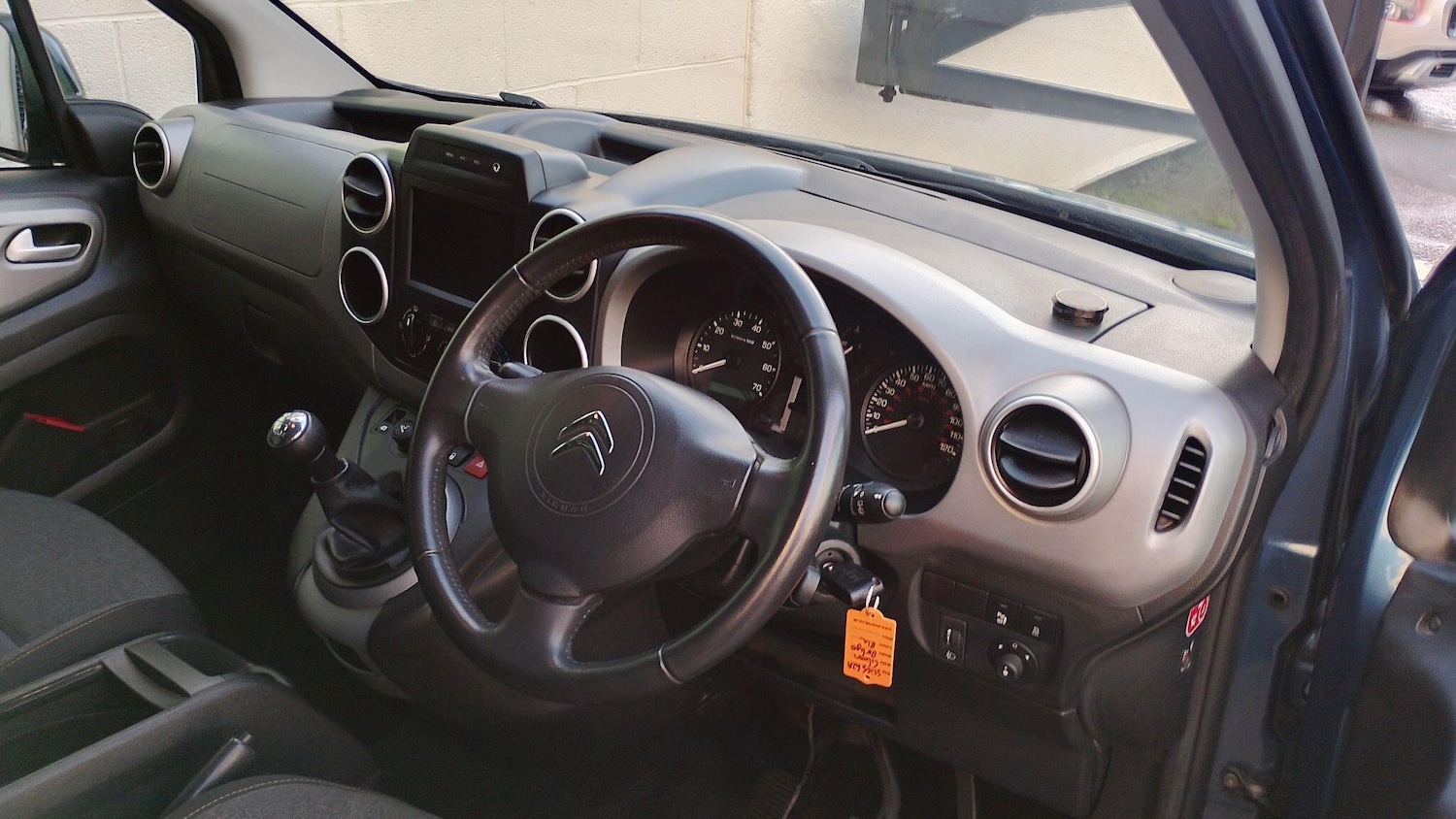 Used Citroen Berlingo 2015 for sale - 76781030: Photo 9