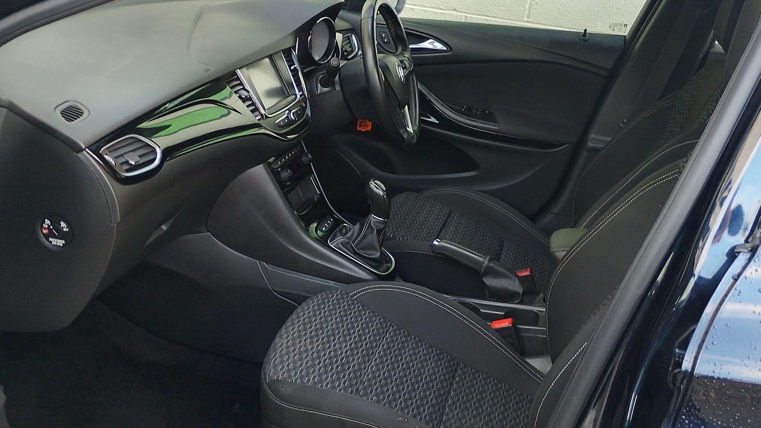 Used Vauxhall Astra 2018 for sale - 77131431: Photo 10