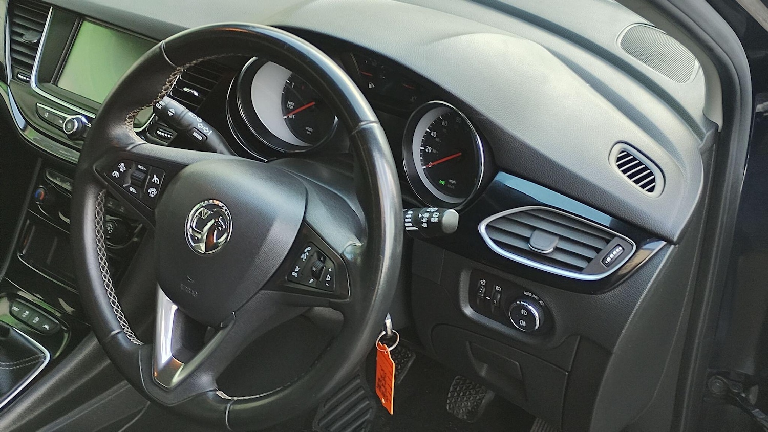 Used Vauxhall Astra 2018 for sale - 77131431: Photo 9