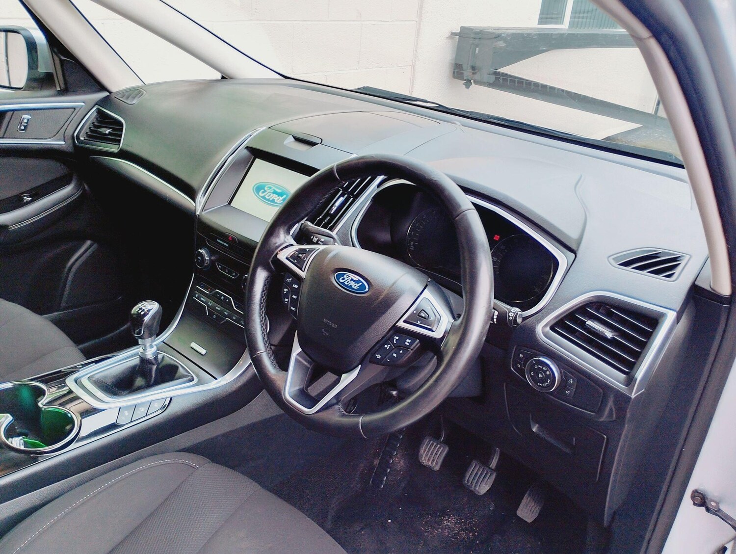 Used Ford S-Max 2016 for sale - 76314935: Photo 8