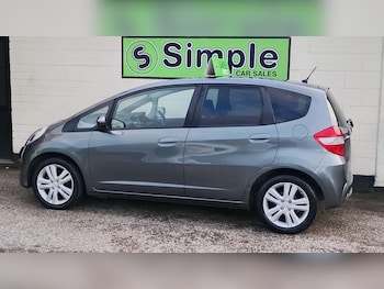 Used Honda Jazz 2014 for sale - 77242544: Photo