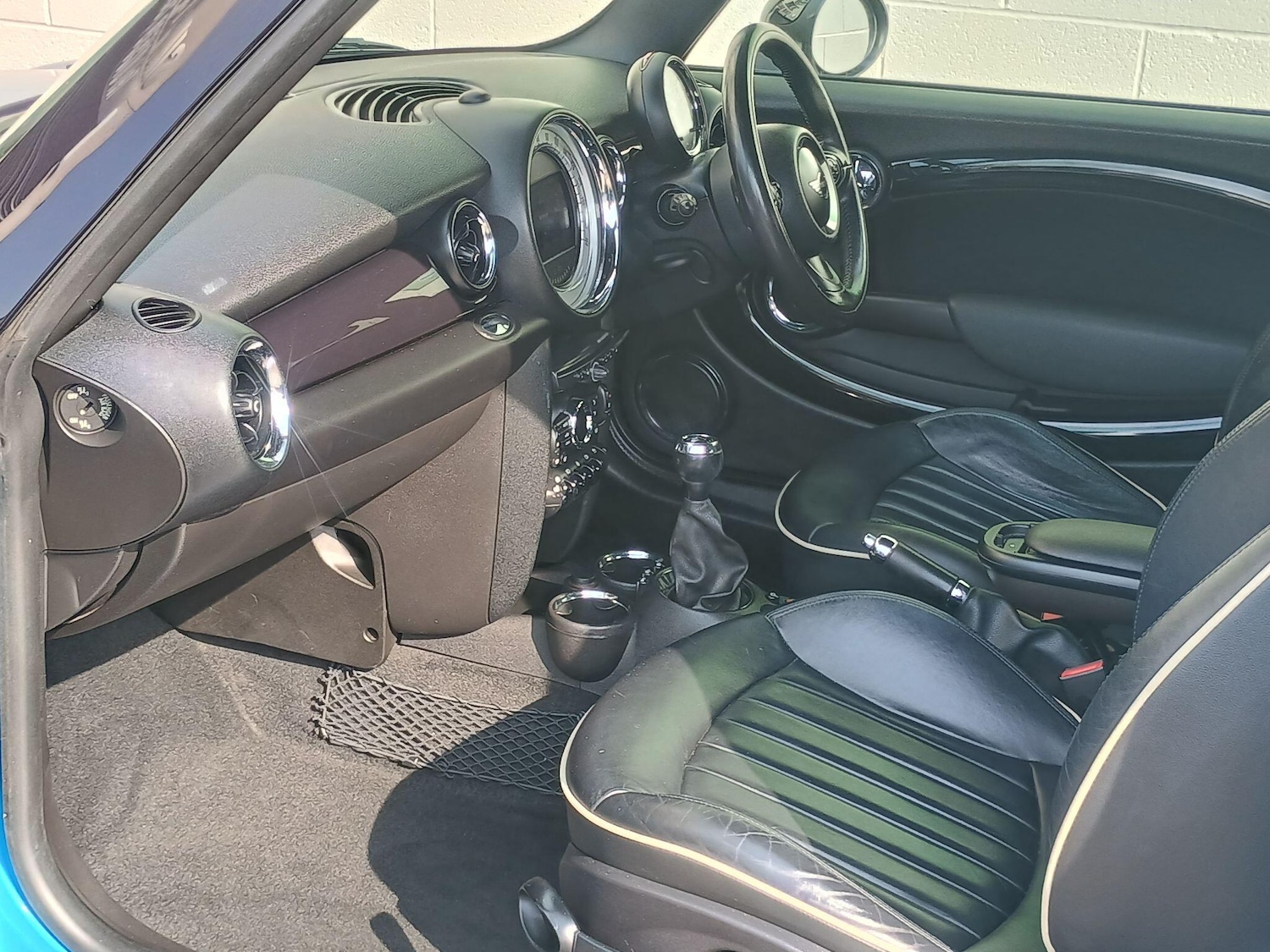 Used MINI Hatch 2010 for sale - 76752573: Photo 10