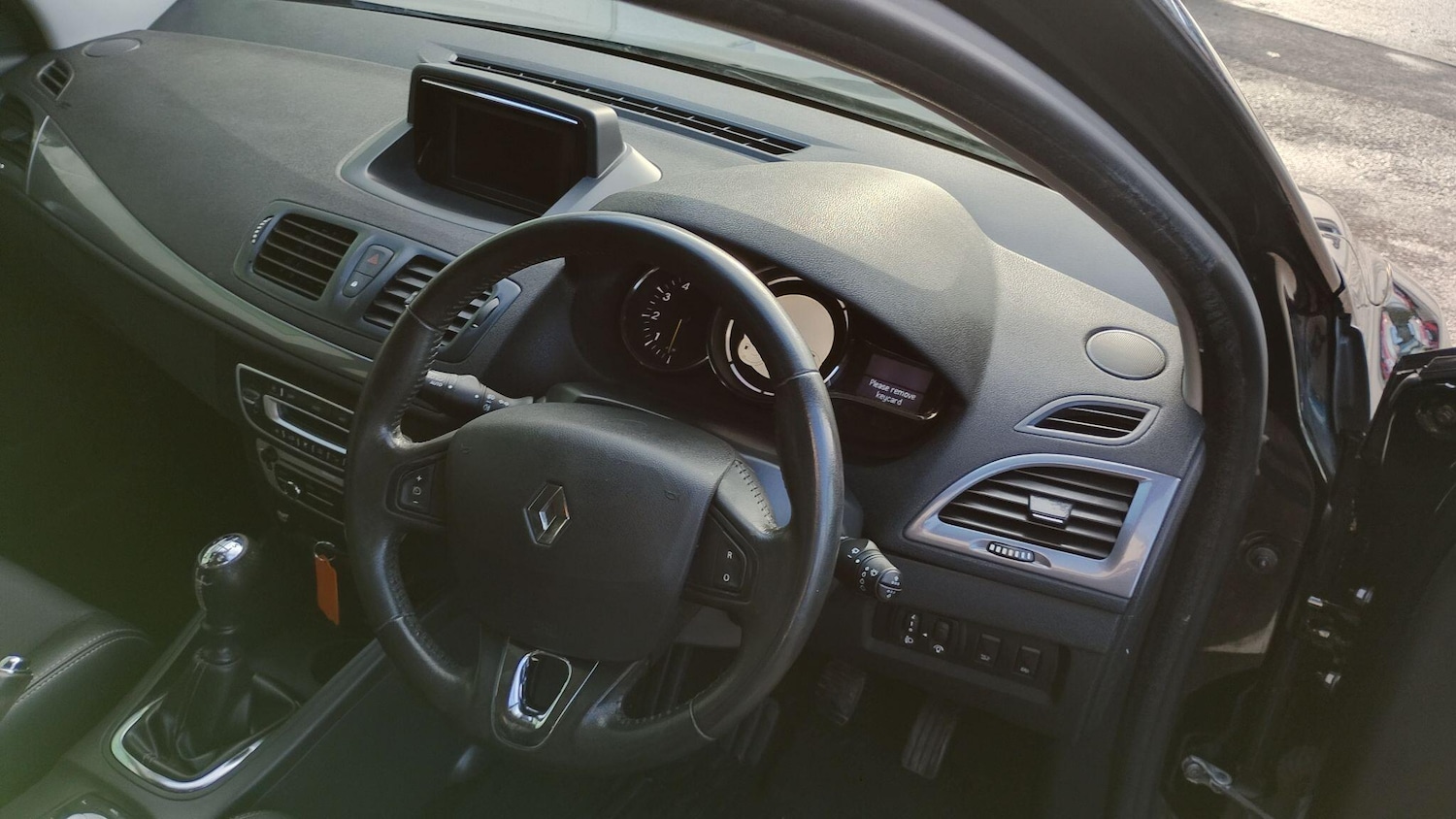 Used Renault Megane 2016 for sale - 76780685: Photo 11