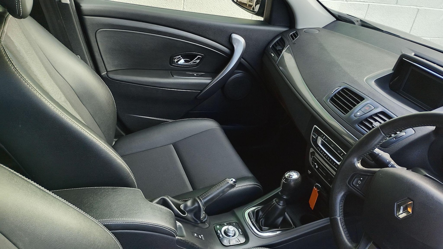 Used Renault Megane 2016 for sale - 76780685: Photo 12