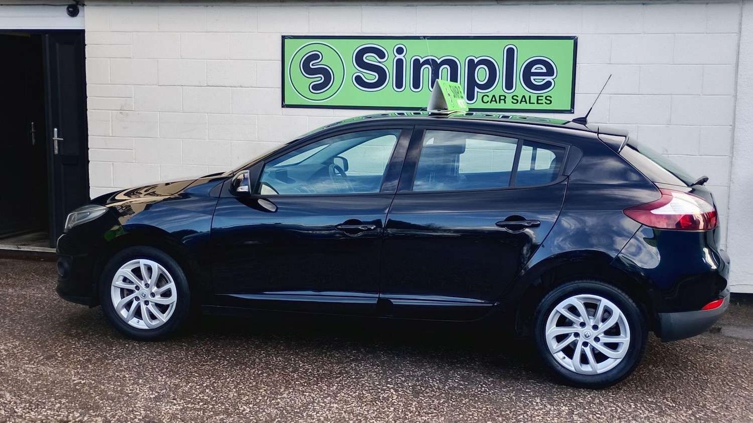 Used Renault Megane 2016 for sale - 76780685: Photo 4