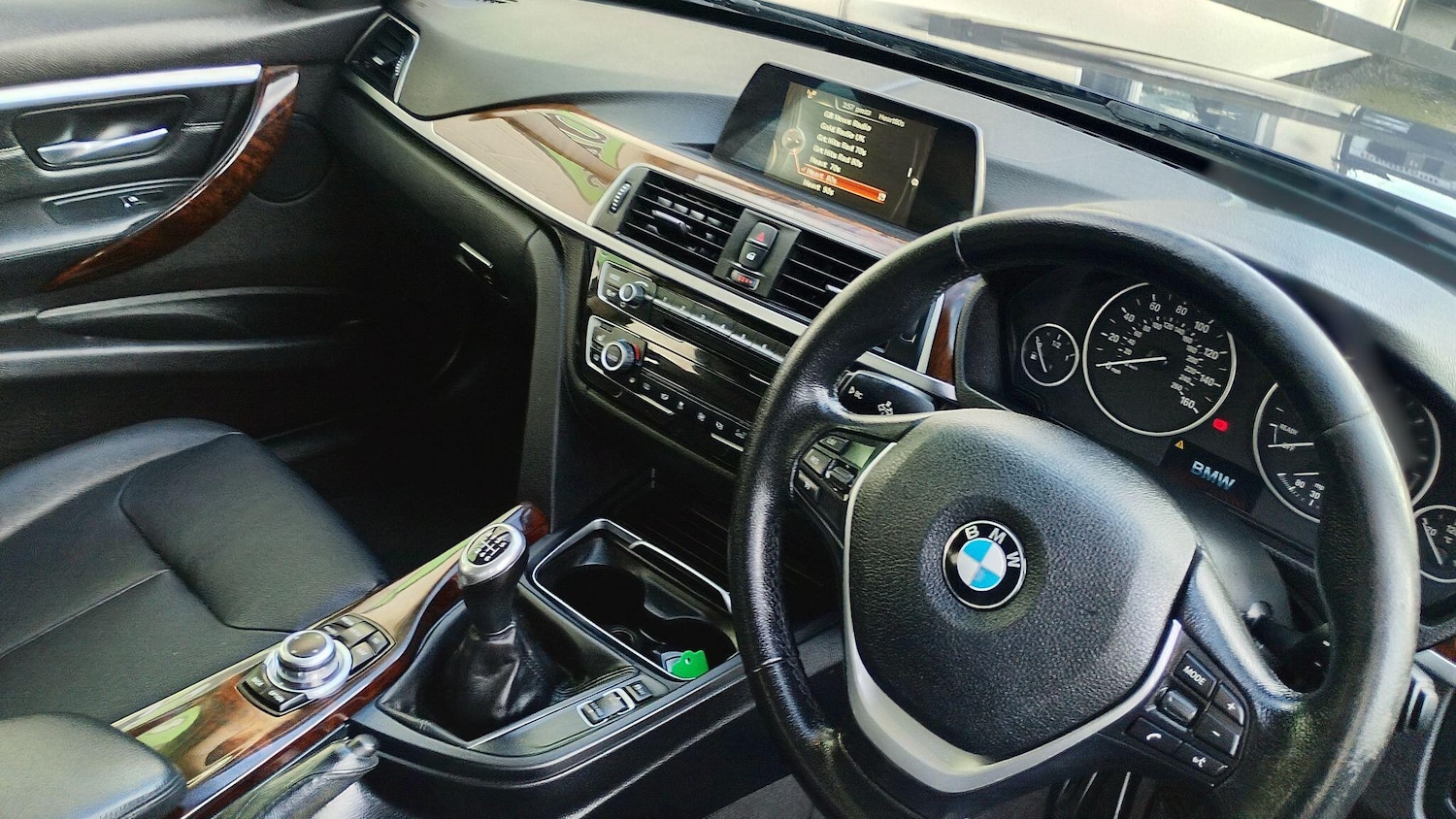 Used BMW 3 Series 2015 for sale - 76360538: Photo 7