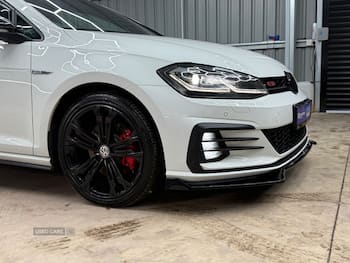 Used Volkswagen Golf 2017 for sale - 79742386: Photo