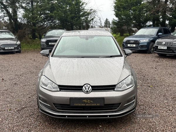 Used Volkswagen Golf 2015 for sale - 76942755: Photo 2