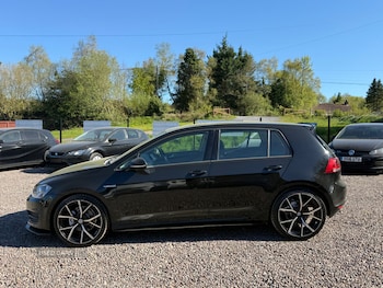 Used Volkswagen Golf 2014 for sale - 78430701: Photo