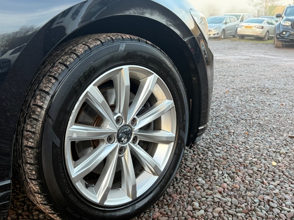 Used Volkswagen Passat 2015 for sale - 76965823: Photo 8