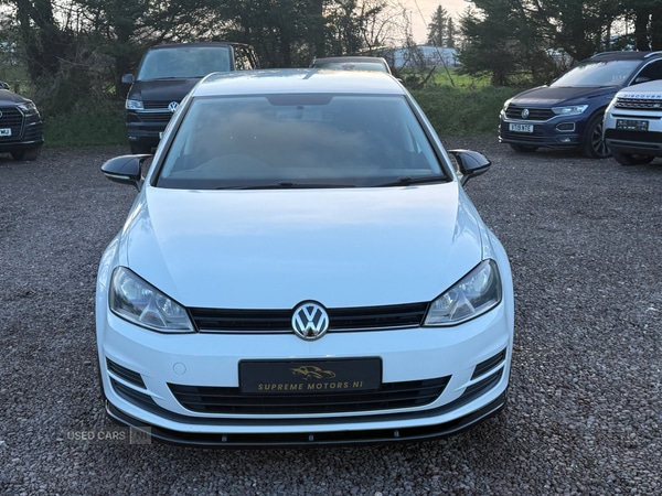 Used Volkswagen Golf 2015 for sale - 77359707: Photo 2