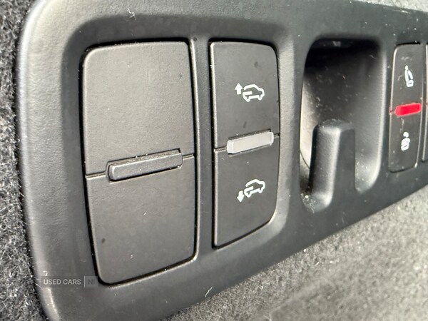 Used Audi Q7 2018 for sale - 76671940: Photo 17