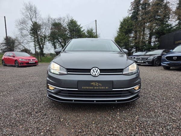 Used Volkswagen Golf 2017 for sale - 77910029: Photo 2