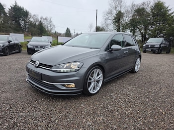 Used Volkswagen Golf 2017 for sale - 77910029: Photo
