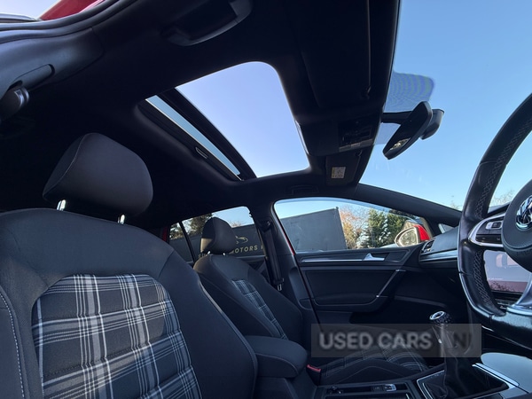 Used Volkswagen Golf 2017 for sale - 77739008: Photo 11