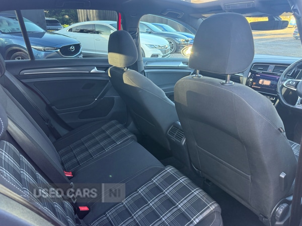 Used Volkswagen Golf 2017 for sale - 77739008: Photo 8