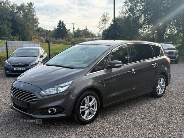 Used Ford S-Max 2016 for sale - 76085745: Photo 3