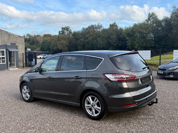 Used Ford S-Max 2016 for sale - 76085745: Photo 5