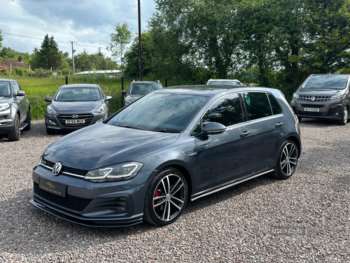 Used Volkswagen Golf 2017 for sale - 74966164: Photo