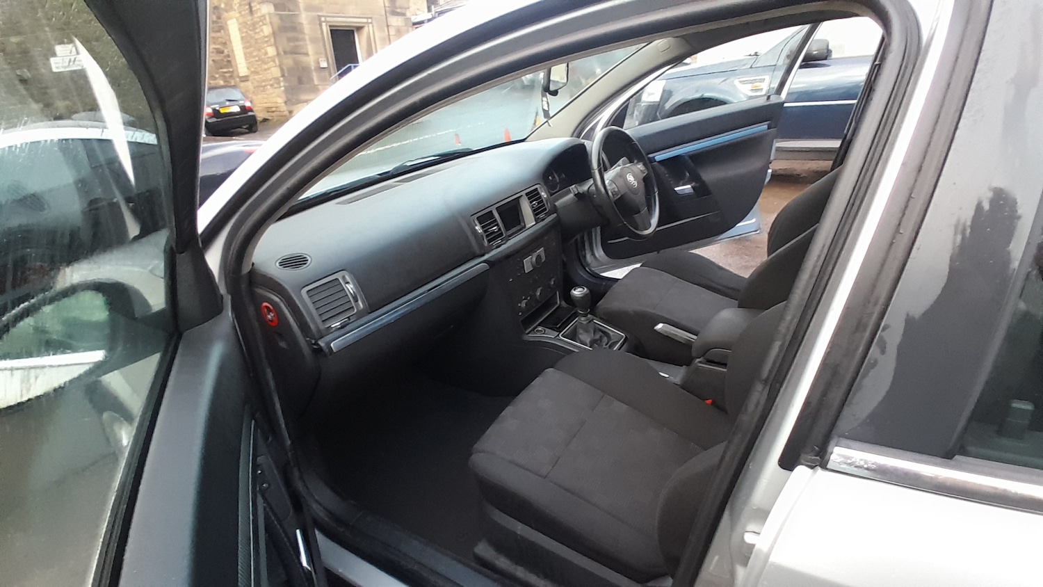 Used Vauxhall Vectra 2008 for sale - 77450554: Photo 8