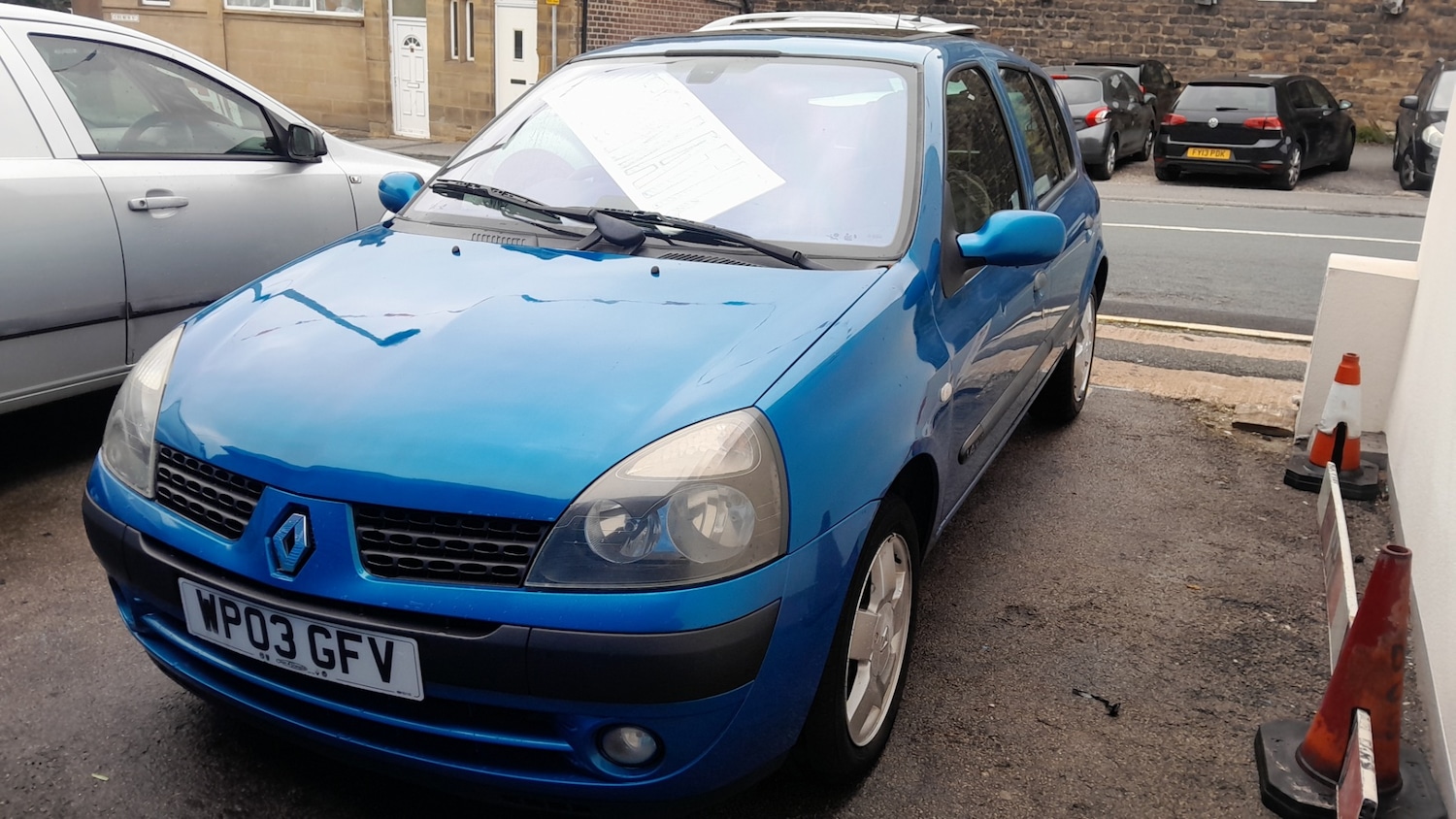 Used Renault Clio 2003 for sale - 76276044: Photo 2
