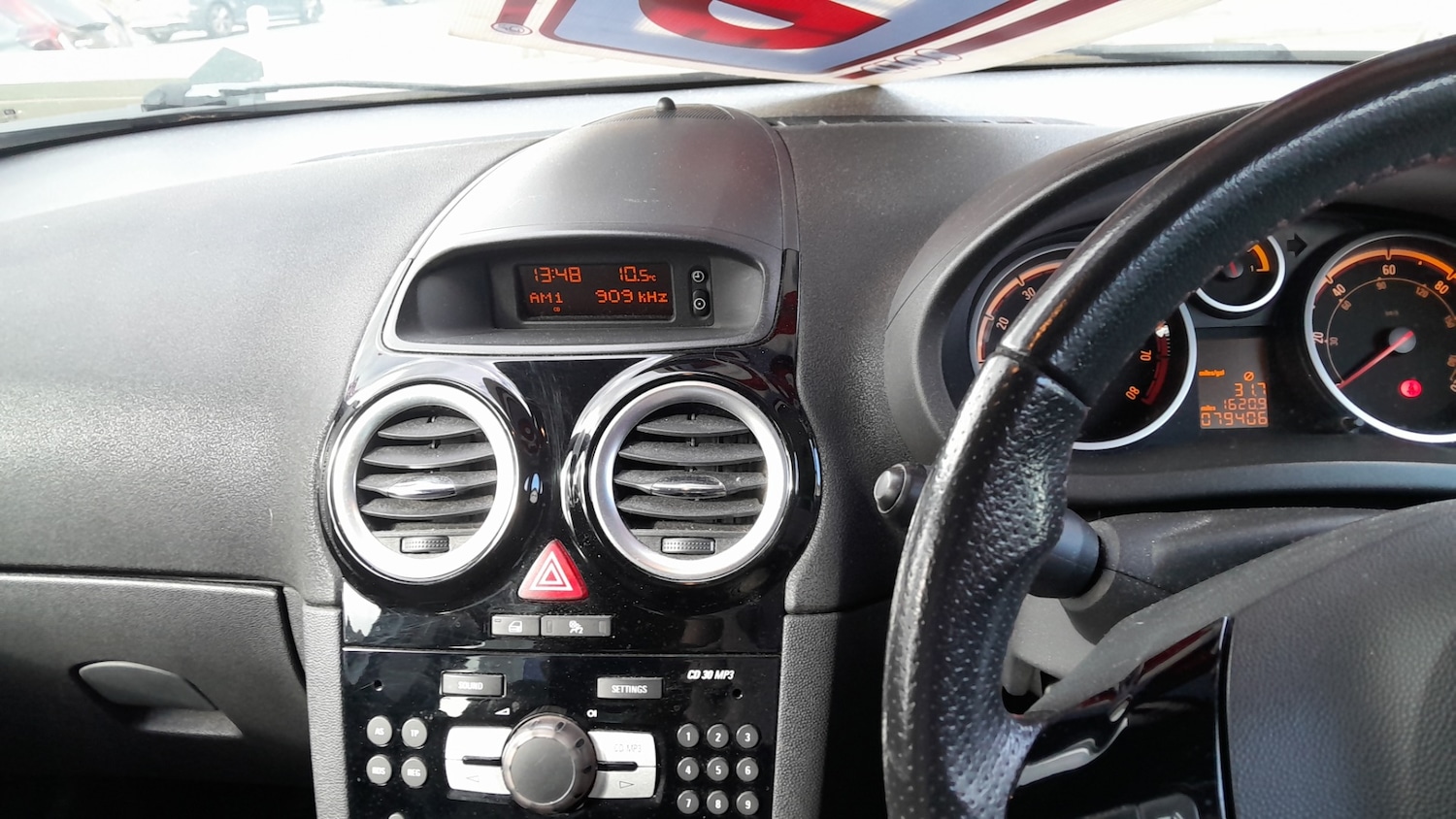 Used Vauxhall Corsa 2011 for sale - 76353387: Photo 12