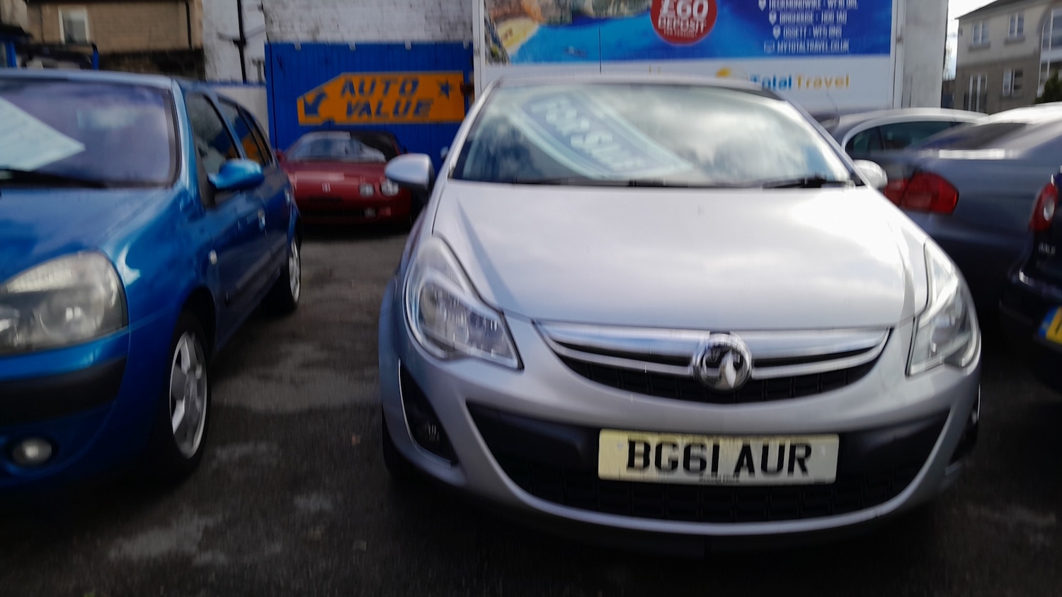Used Vauxhall Corsa 2011 for sale - 76353387: Photo 4