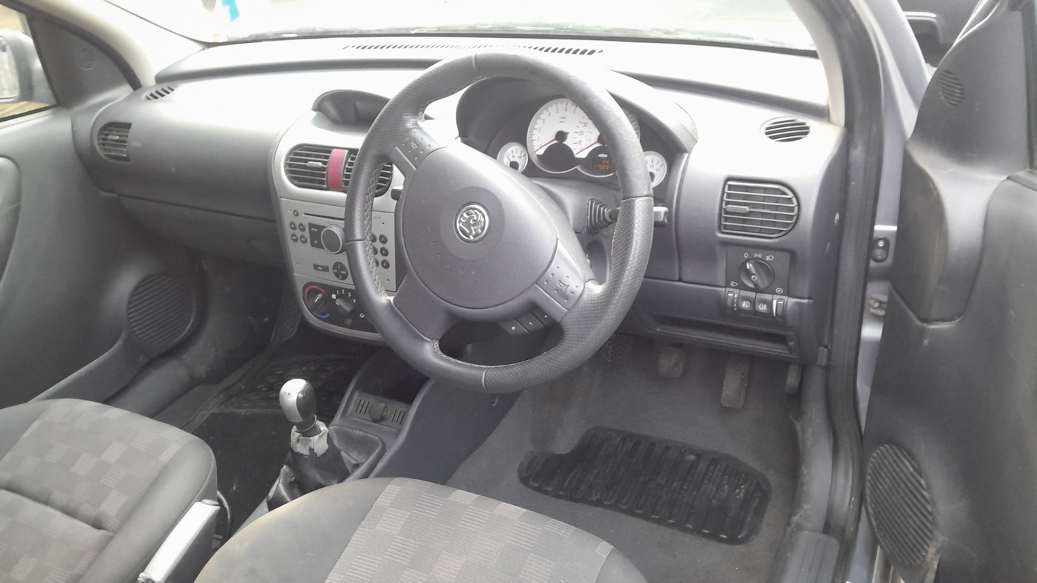 Used Vauxhall Corsa 2006 for sale - 77148715: Photo 11