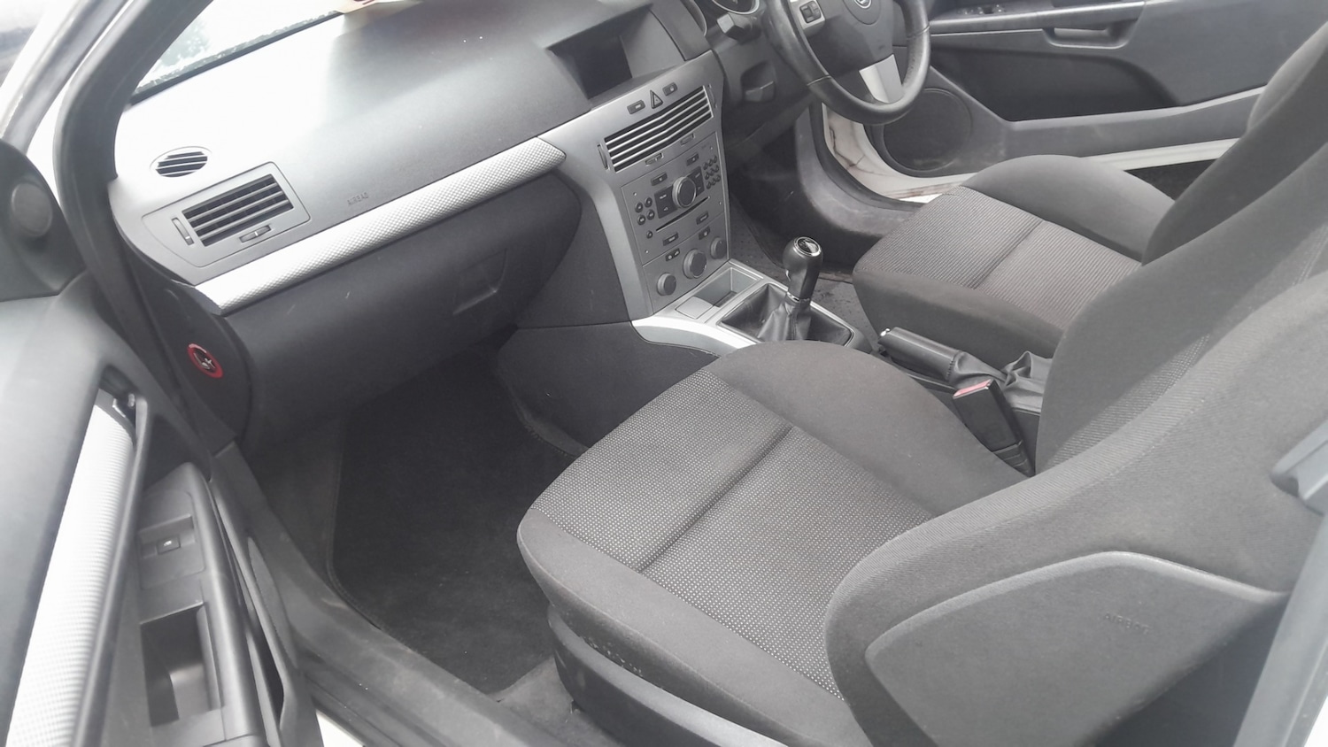 Used Vauxhall Astra 2010 for sale - 76831282: Photo 10