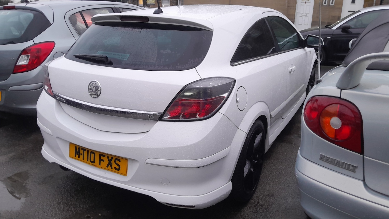 Used Vauxhall Astra 2010 for sale - 76831282: Photo 2