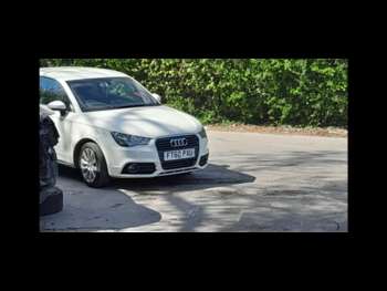 Used Audi A1 2011 for sale - 74943532: Photo