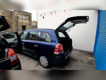 2007 (56) - 1.6i Life 5dr