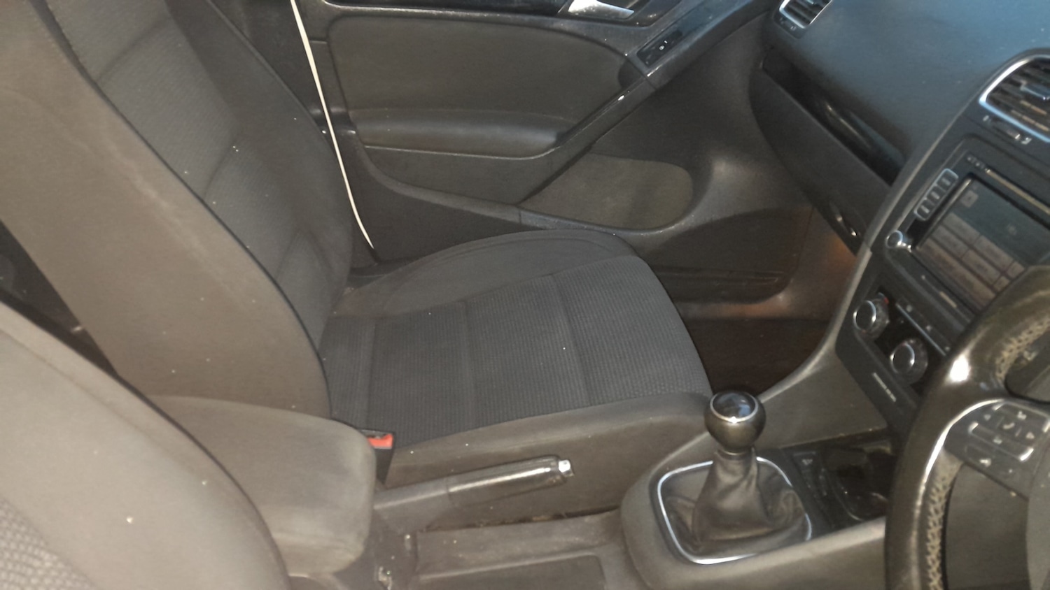 Used Volkswagen Golf 2011 for sale - 77450152: Photo 13