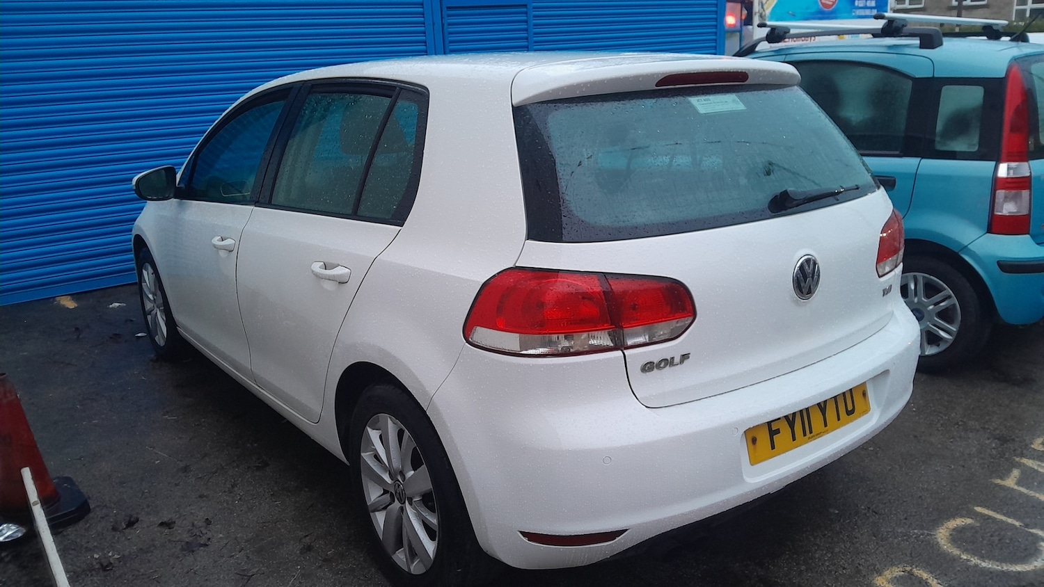 Used Volkswagen Golf 2011 for sale - 77450152: Photo 4