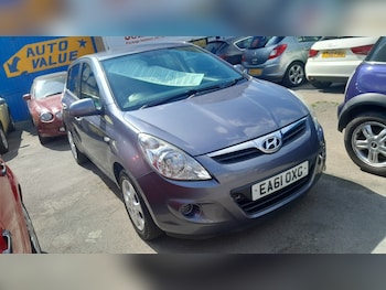 Used Hyundai i20 2011 for sale - 74992922: Photo