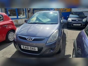 Used Hyundai i20 2011 for sale - 74992922: Photo