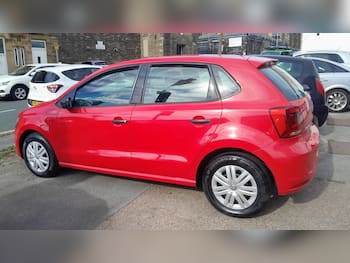 Used Volkswagen Polo 2015 for sale - 79762637: Photo