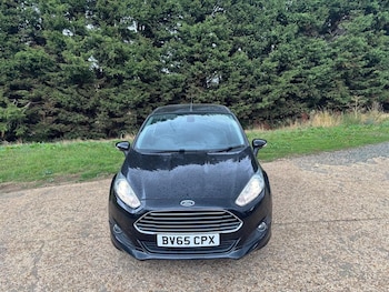 Used Ford Fiesta 2015 for sale - 75772853: Photo