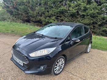 Used Ford Fiesta 2015 for sale - 75772853: Photo