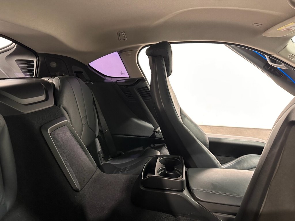 Used BMW i8 2015 for sale - 77133681: Photo 24