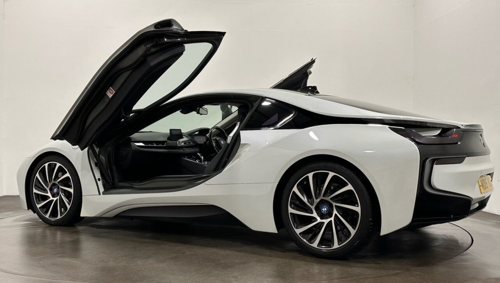 Used BMW i8 2015 for sale - 77133681: Photo 3